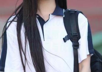 模范学院 – 果儿Victoria魅力瑜伽合集：让我们在这本精致图册中一起发现自我的力量与优雅