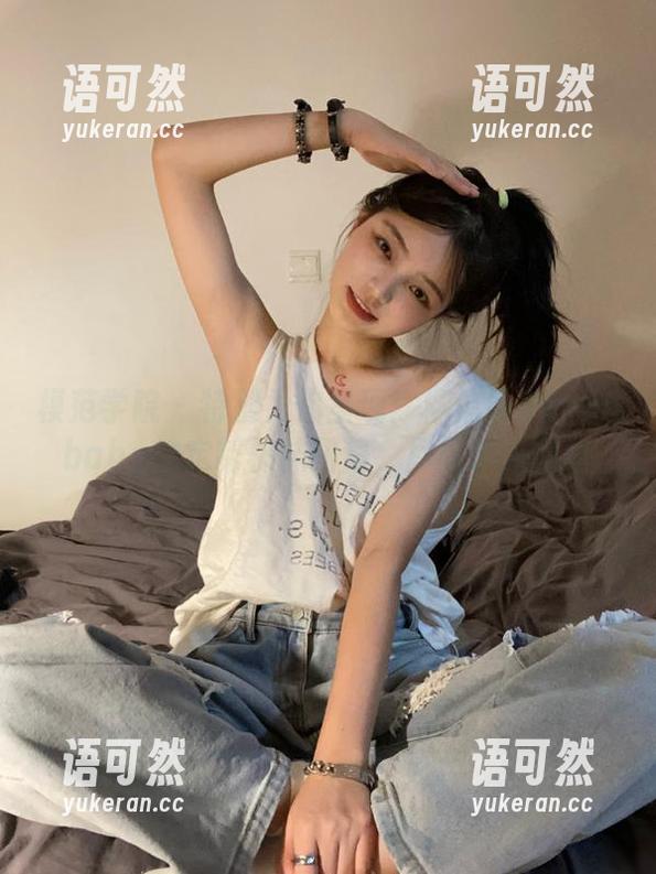 模范学院 - 特别为你呈现：柳侑绮Sevenbaby的定制棉袜图集，尽显个人风格