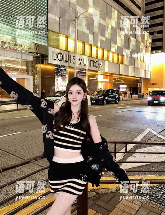 爱蜜社 - 最新莉莉Lily《剧情》写真原图曝光，与你分享生活中的艺术之美