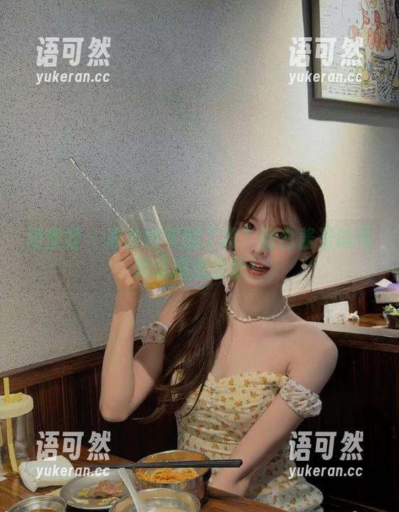 爱蜜社 - 准备好笑翻了没？萌白酱圣诞写真集精选出炉！