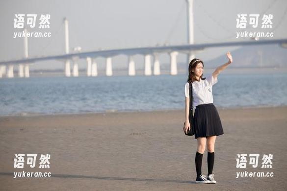 物恋传媒 - 精彩绝伦的佳琪护士私拍套图，展露出她作为护士的坚韧与作为女性的柔美
