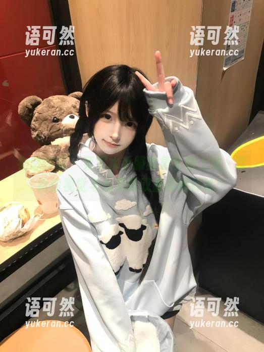 物恋传媒 - 菜菜水手服图集全新上线，带给你视觉与心灵的双重福利体验！