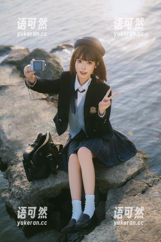 物恋传媒 - 青柠泳装写真精彩更新，清新与性感的完美结合不容错过！