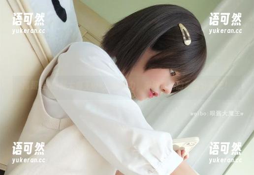 高跟鞋+眼酱大魔王w=无限魅力，来欣赏她的美图分享吧！