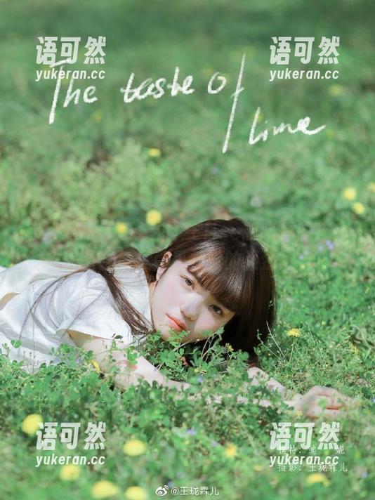 秀人网 - 不可错过！Elise谭晓彤的连体衣美图合集，真是视觉的强烈冲击！