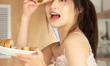 秀人网 – 令人心动的司妃SL兔女郎写真图包，快来获取你的专属福利！
