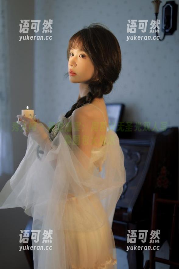 秀人网 - 视觉盛宴：周慕汐无圣光双人写真图包大放送