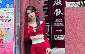 秀人网 – 圣诞欢乐无限：小狐狸Kathryn的精选原图为你带来笑声与温暖，快来看看吧！