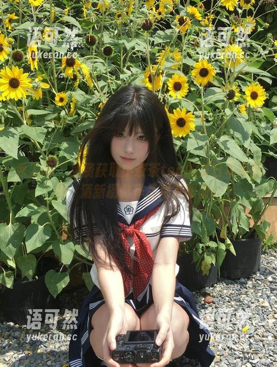 秀人网 - 免费获取小茶茶tea的夏日写真图包，清新摄影作品尽在眼前！