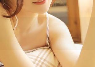 秀人网 – 李丽莎最新写真剧情，带你领略她的可爱与柔美魅力！