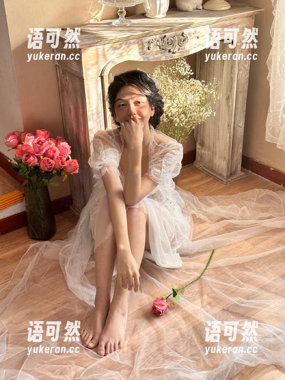 秀人网 - 只需一口气！林文文JK写真全集给你带来欢乐与视觉享受！