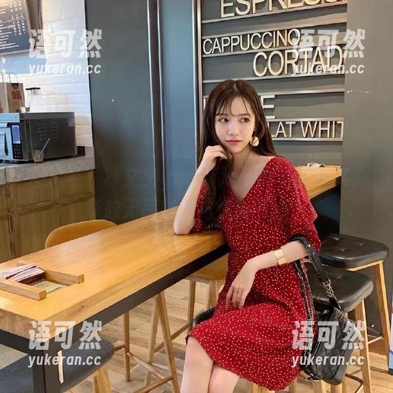 秀人网 - 林文文yooki双马尾私房图集，释放无尽魅力与清新气质！