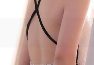 秀人网 – 梦然同学与和服的奇妙邂逅：定制图片传递无限诗意与优雅