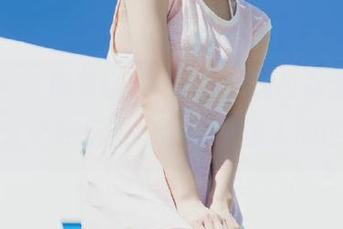 秀人网 – 棉花糖Candy女孩的高清原图写真，带你走进她甜美又迷人的世界。