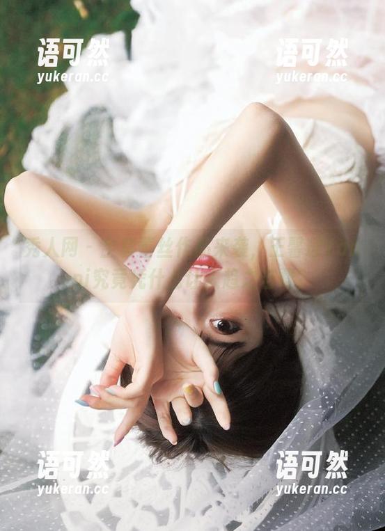 秀人网 - 全套蕾丝作品来袭，王馨瑶Yanni究竟凭什么让人趋之若鹜？