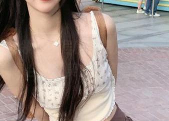 秀人网 – 领略程程程的裸足风情，精美图包合集让美丽恣意绽放！