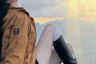 秀人网 – 让美七mia的少女写真唤醒内心的柔软，精选美图带来沉醉的视觉享受！
