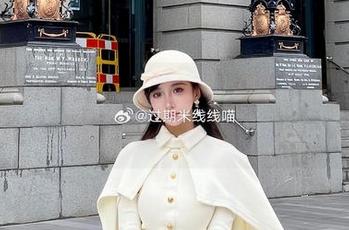 邂逅米线线sama教室，图库资源里的青春与梦幻交织！
