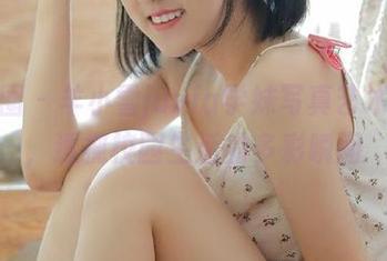 微密圈 – 羊小雪juvia学妹写真艺术美图，透视校园生活的多彩瞬间