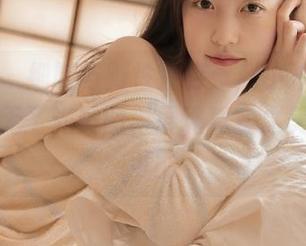 美媛馆 – 细腻与野性并存：赵小米Kitty裸足的无圣光美图，展现真实之美的无限可能