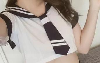 蜜桃社 – 充满神秘感的Gina连体衣无圣光写真：每张图片都仿佛在诉说着一个关于自由与自我的故事。