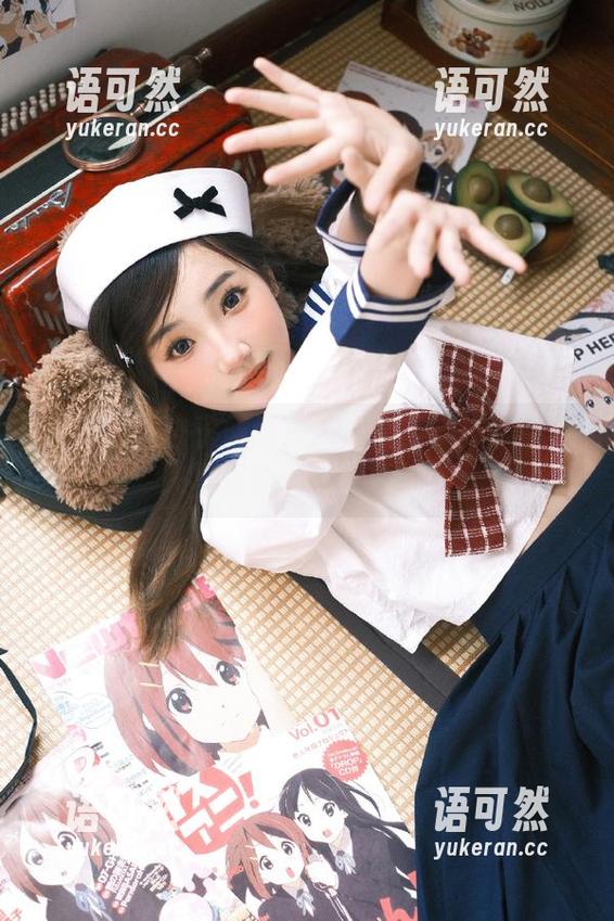 蜜桃社 - 杏子倾情演绎瑜伽美学：带你走入写真套图的绮丽境界
