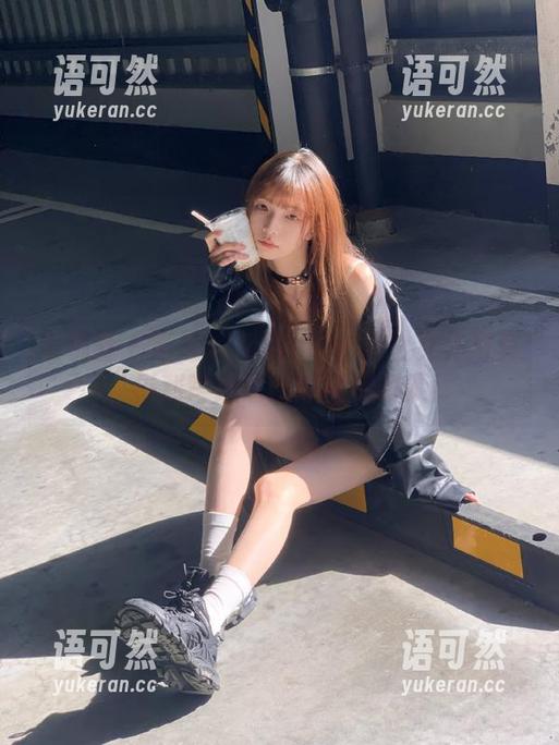 蜜桃社 - 当缇娜美Tinami遇上女仆写真，福利背后隐藏的搞笑故事！