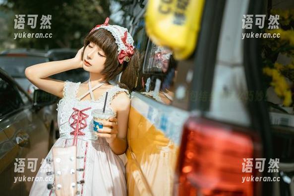 你敢相信吗？蠢沫沫竟然把透明和写真图包结合得这么巧妙！