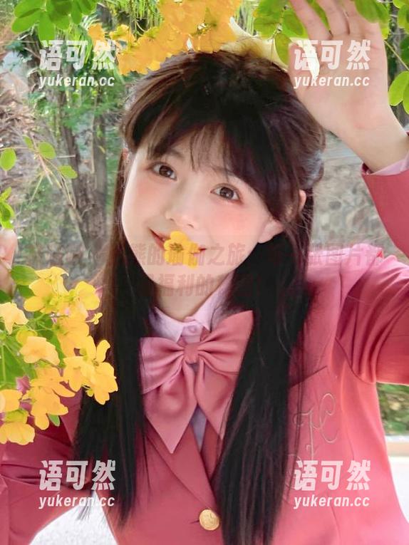 袜啵啵 - 熊熊的瑜伽之旅：每一张图片都是福利的秘密！