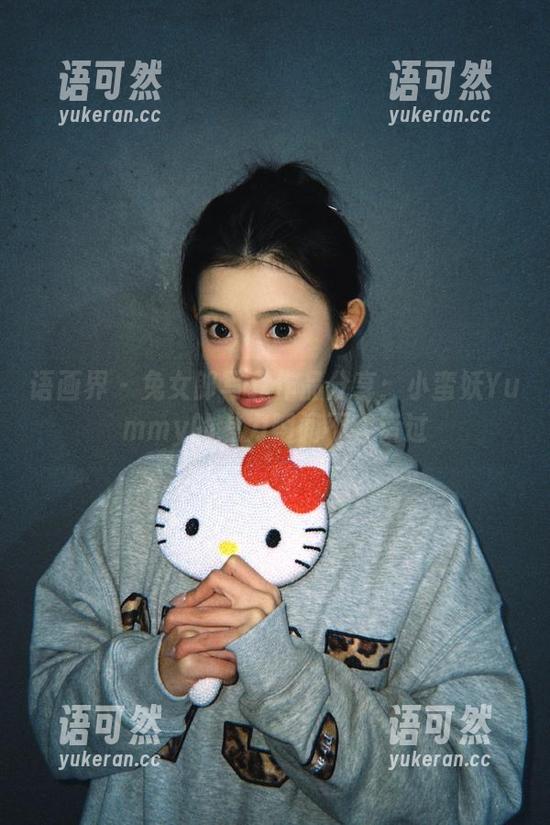 语画界 - 兔女郎写真作品分享：小蛮妖Yummy的魅力瞬间不容错过