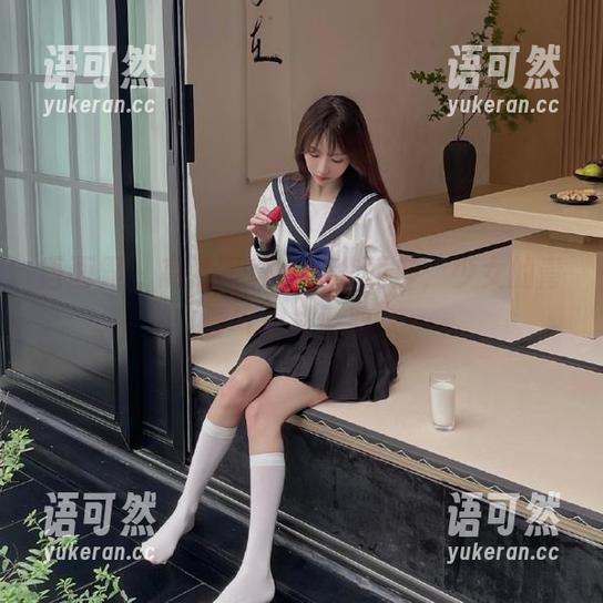 语画界 - 高清写真中的李丽莎，少女的青春气息扑面而来