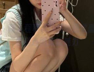 语画界 – 跃入程程程妹妹的视觉盛宴，尽享精选图库的魅力
