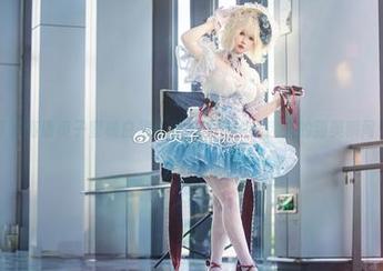 可爱高清贞子蜜桃白裙合集，展现她最迷人的甜美瞬间！