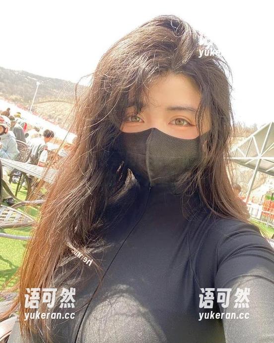 精选写真：阿寨寨用镜头记录芝士排骨的美食魅力，令人垂涎欲滴