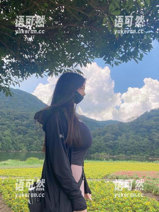 阿寨寨ninja的裸足写真大揭秘，快来图库分享这些令人心动的瞬间！