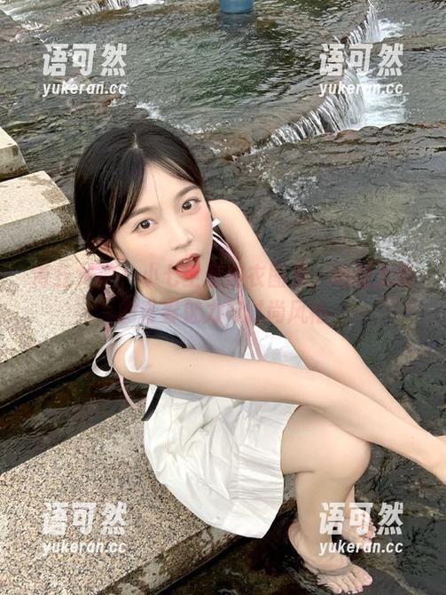 青丘女神 - 小七全套内衣图集，心动无限的青春魅力与时尚风格