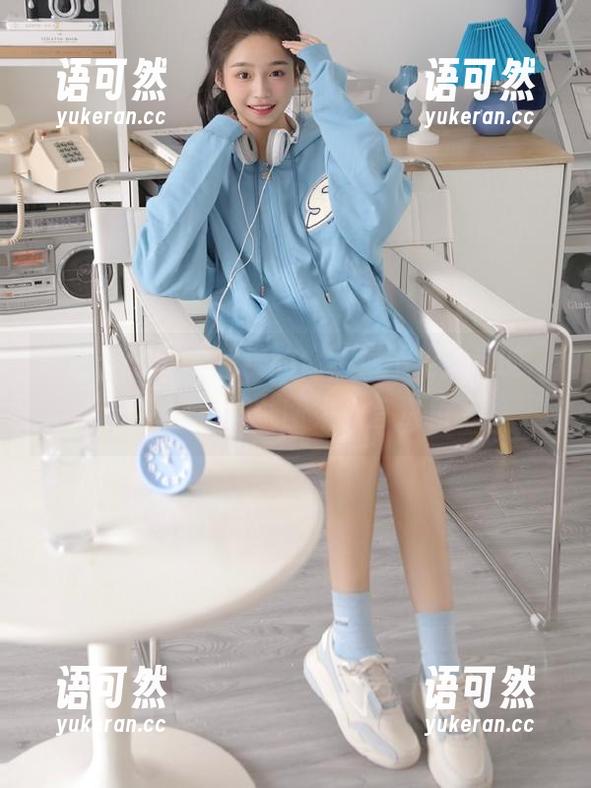 青豆客 - 追求完美的你，绝不能错过的“金BABY秘书”图集，首次免费！