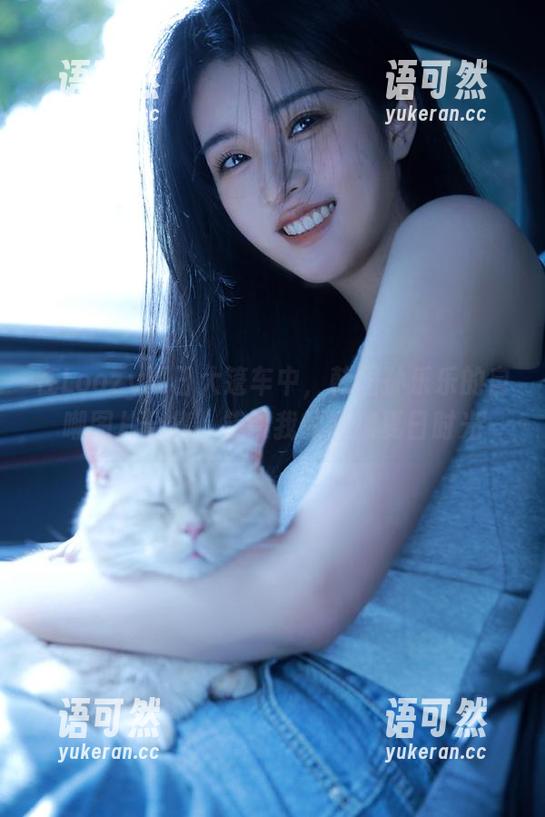在Loozy夏日大篷车中，韩国孙乐乐的自嘲图片合集，笑谈我的慵懒夏日时光