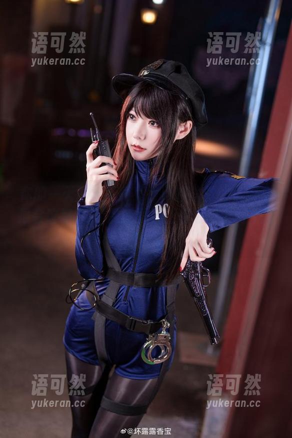 香草喵露露 你的一天需要点亮!香草喵露露的小露乱撞会议室OL免费美图,让你悠闲上班不再难!