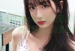 分享魅瞳meroko的原创碧蓝航线不挠写真原图，尽显青春与力量的美！