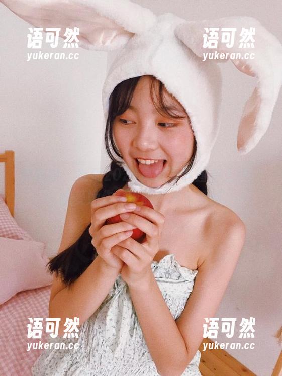 微密圈 - 鹿瑶2021高清写真图库上线，感受她作品中的艺术与情感